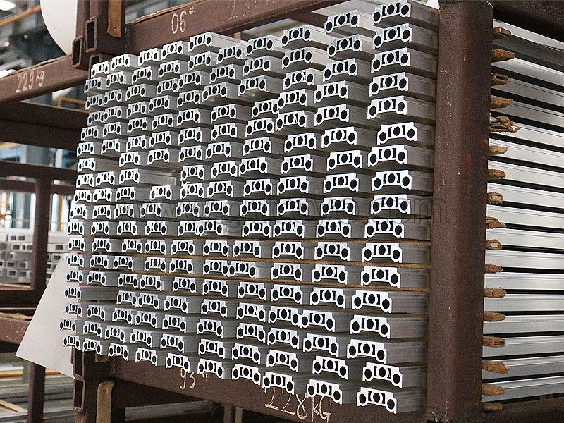 Manifold Aluminum Profiles